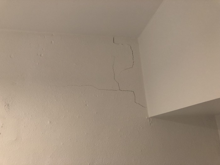 Revnet mur